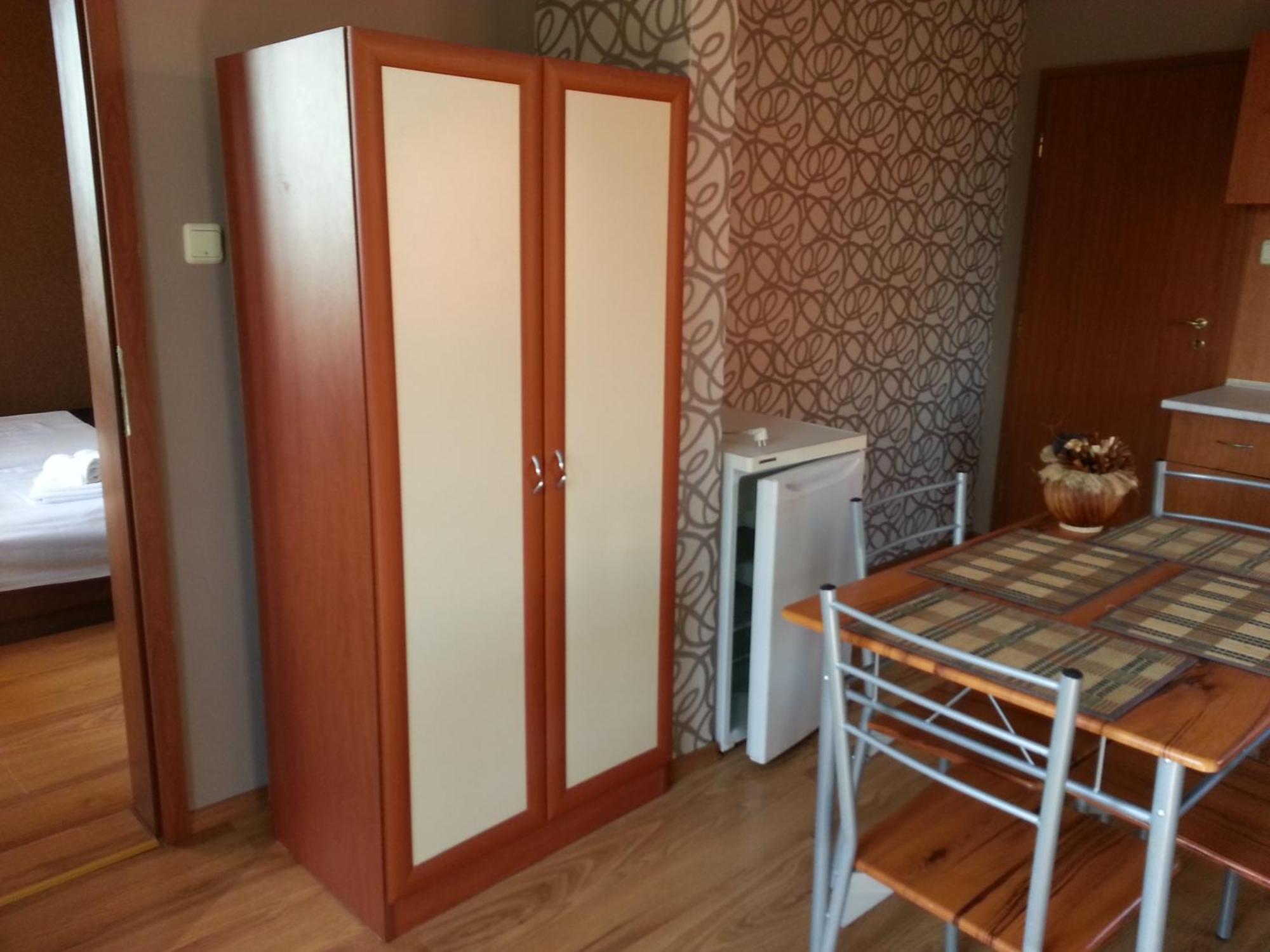 Hristovi Apartments & Studios Pomorie Exterior foto