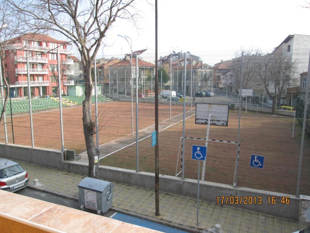 Hristovi Apartments & Studios Pomorie Exterior foto