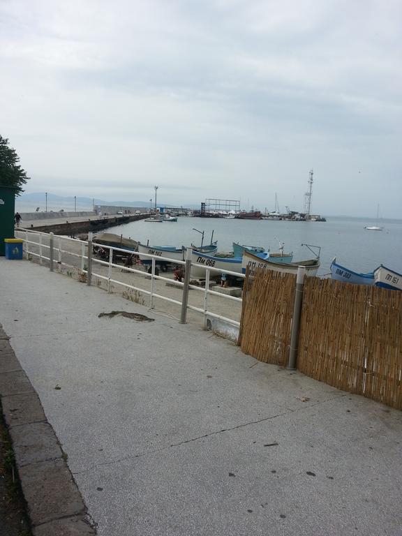 Hristovi Apartments & Studios Pomorie Exterior foto